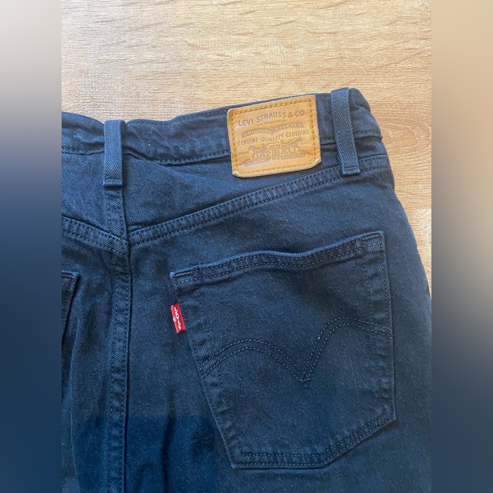 Levi’s Ribcage Straight Jean